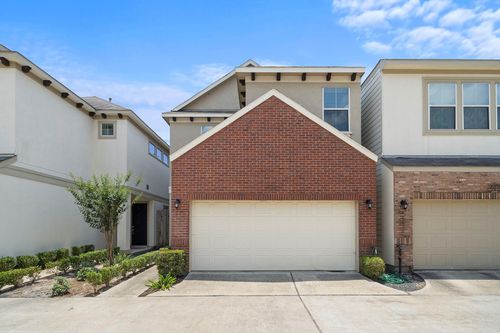 9517 Cedarpost Square St, Houston, TX, 77055-6545 | Card Image
