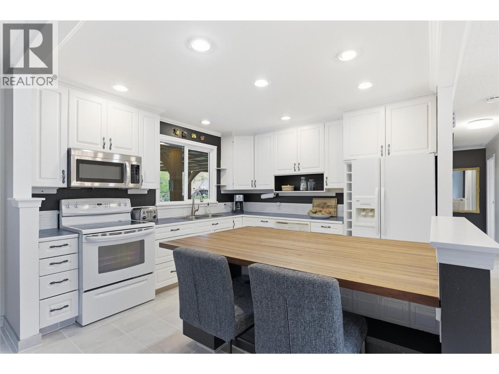 Residential in Cache Creek 4