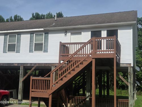 10364 Avenue A, Bay Saint Louis, MS, 39520-7758 | Card Image