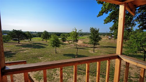 1762 W Highway 82, Nocona, TX, 76255 | Card Image