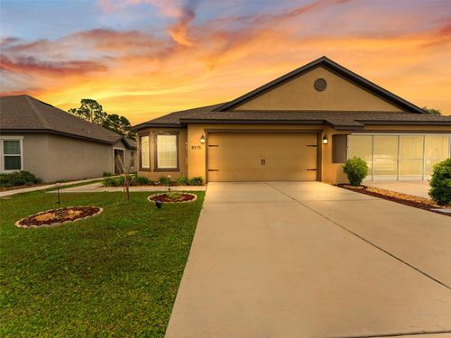 8975 Southern Charm Cir, BROOKSVILLE, FL, 34613-6853 | Card Image