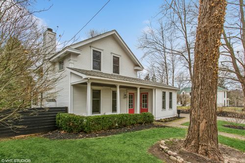 417 Spear St, Saugatuck, MI, 49453-9632 | Card Image