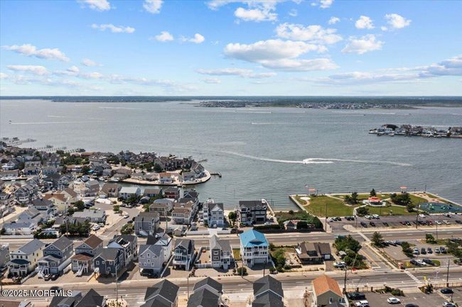 3 Cummings St, Condo with 3 bedrooms, 3 bathrooms and null parking in Mantoloking NJ | Image 30