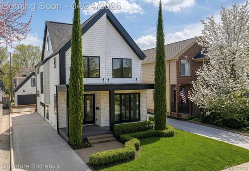 832 Humphrey Ave, Birmingham, MI, 48009-1777 | Card Image