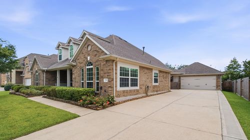 3298 Explorer Way, Conroe, TX, 77301-1996 | Card Image