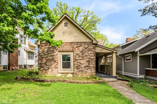 435 Bancroft St, Indianapolis, IN, 46201-3703 | Card Image