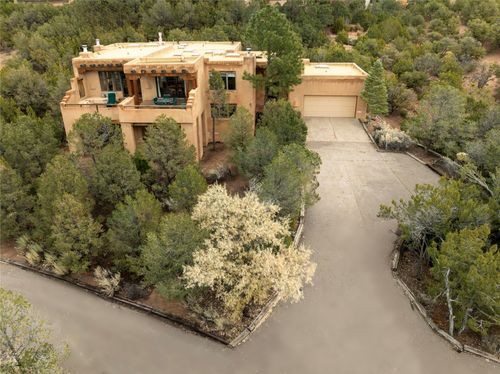 860 Camino Chaco, Santa Fe, NM, 87501-8971 | Card Image