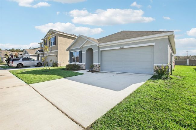 10762 Quail Grove Way, House other with 3 bedrooms, 2 bathrooms and null parking in SAN ANTONIO FL | Image 4