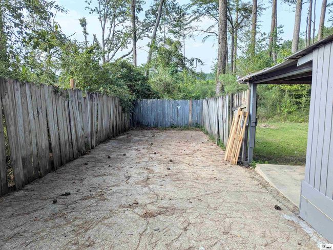3587 Highway 2 Alt, House other with 2 bedrooms, 1 bathrooms and null parking in Haynesville LA | Image 20