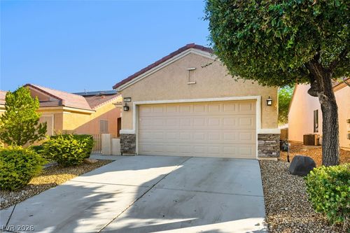 2817 Ground Robin Dr, North Las Vegas, NV, 89084-3706 | Card Image