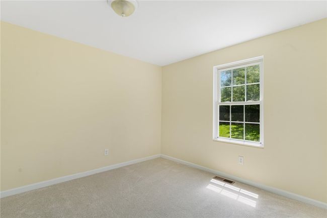 208 W View Rd, House other with 4 bedrooms, 3 bathrooms and 4 parking in Middletown RI | Image 6