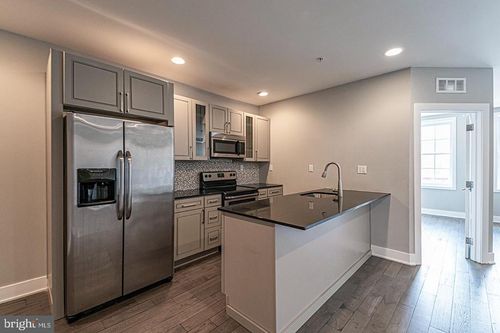 apt-3d-135 N 3rd St, PHILADELPHIA, PA, 19106-1981 | Card Image