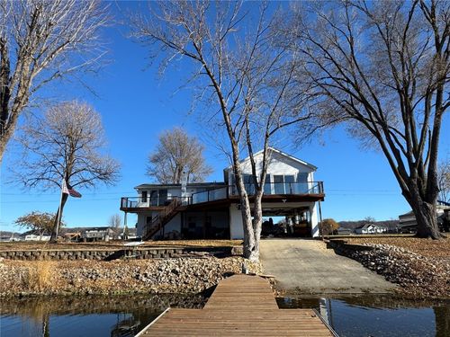 145 Abel Dr, Guttenberg, IA, 52052-9418 | Card Image