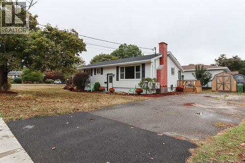 62 Robar Crt, Saint John, NB, E2J3J4 | Card Image