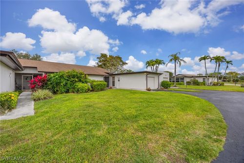 c10-3195 Boca Ciega Dr, NAPLES, FL, 34112-6105 | Card Image