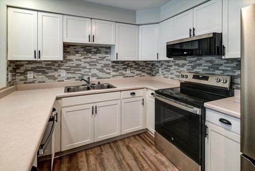 unit-201-201 Kearney Way, Waunakee, WI, 53597-2405 | Card Image