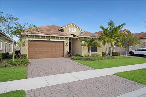 11815 Leon Cir N, Parkland, FL, 33076-4682 | Card Image