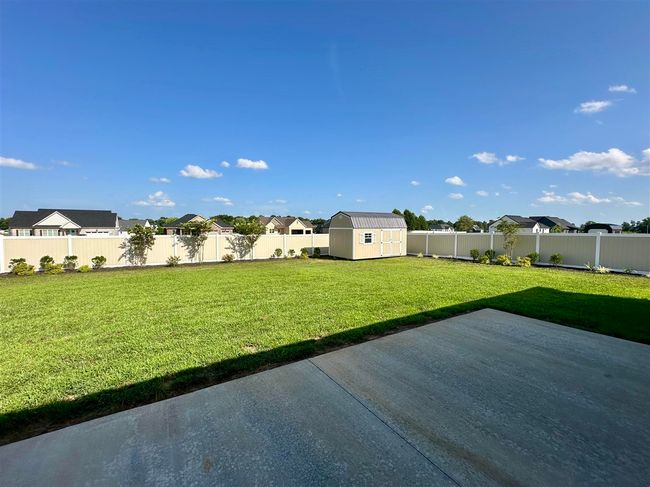1105 Andover Dr, Home with 4 bedrooms, 2 bathrooms and null parking in Franklin KY | Image 5