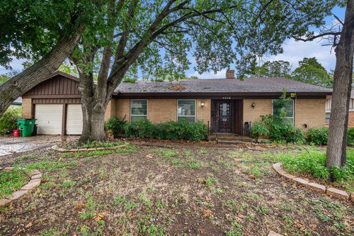 4616 Starlight Dr, Haltom City, TX, 76117-2152 | Card Image