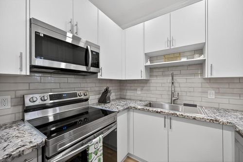 unit-1513-10001 Woodcreek Oaks Blvd, Roseville, CA, 95747-5112 | Card Image