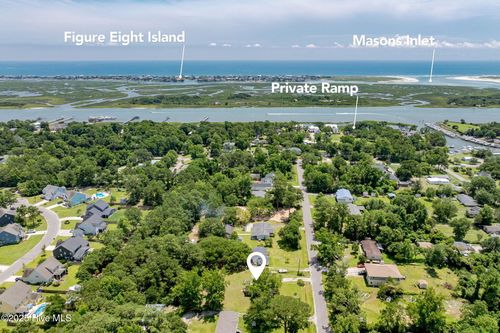 1901 Hess St, Wilmington, NC, 28411-7241 | Card Image