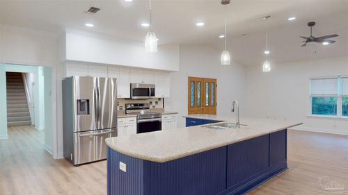 16300 Innerarity Point Rd, Pensacola, FL, 32507-8311 | Card Image