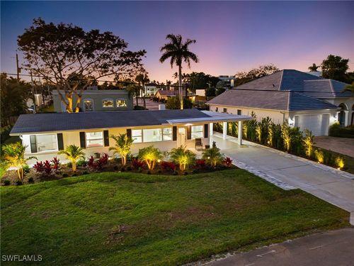 2855 10th St N, NAPLES, FL, 34103-4513 | Card Image