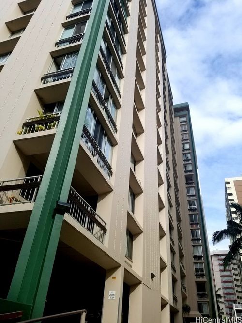 apt-1005-431 Nahua St, Honolulu, HI, 96815-2972 | Card Image