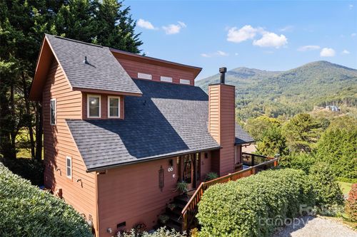 90 Appalachian Trl, Maggie Valley, NC, 28751-7768 | Card Image