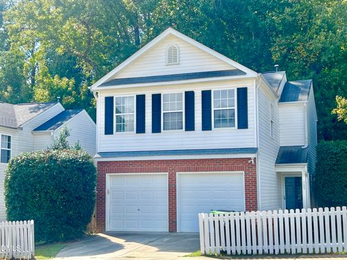 109 Lacombe Ct, Holly Springs, NC, 27540-7610 | Card Image