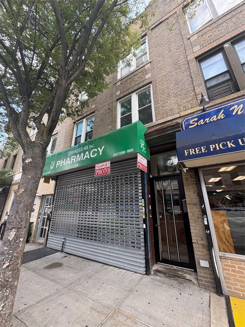 1105 Cypress Ave, Ridgewood, NY, 11385-6087 | Card Image
