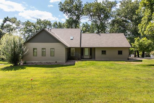 8647 Golfview Drive, Houston, MN, 55943 | Card Image