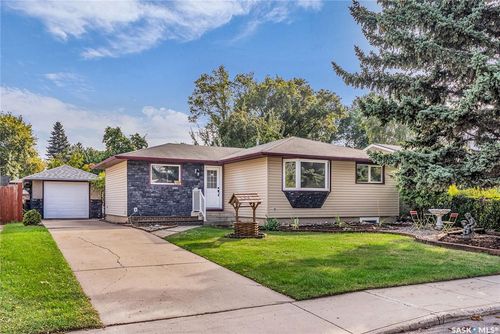 108 Rupert Dr, Saskatoon, SK, S7K1B3 | Card Image