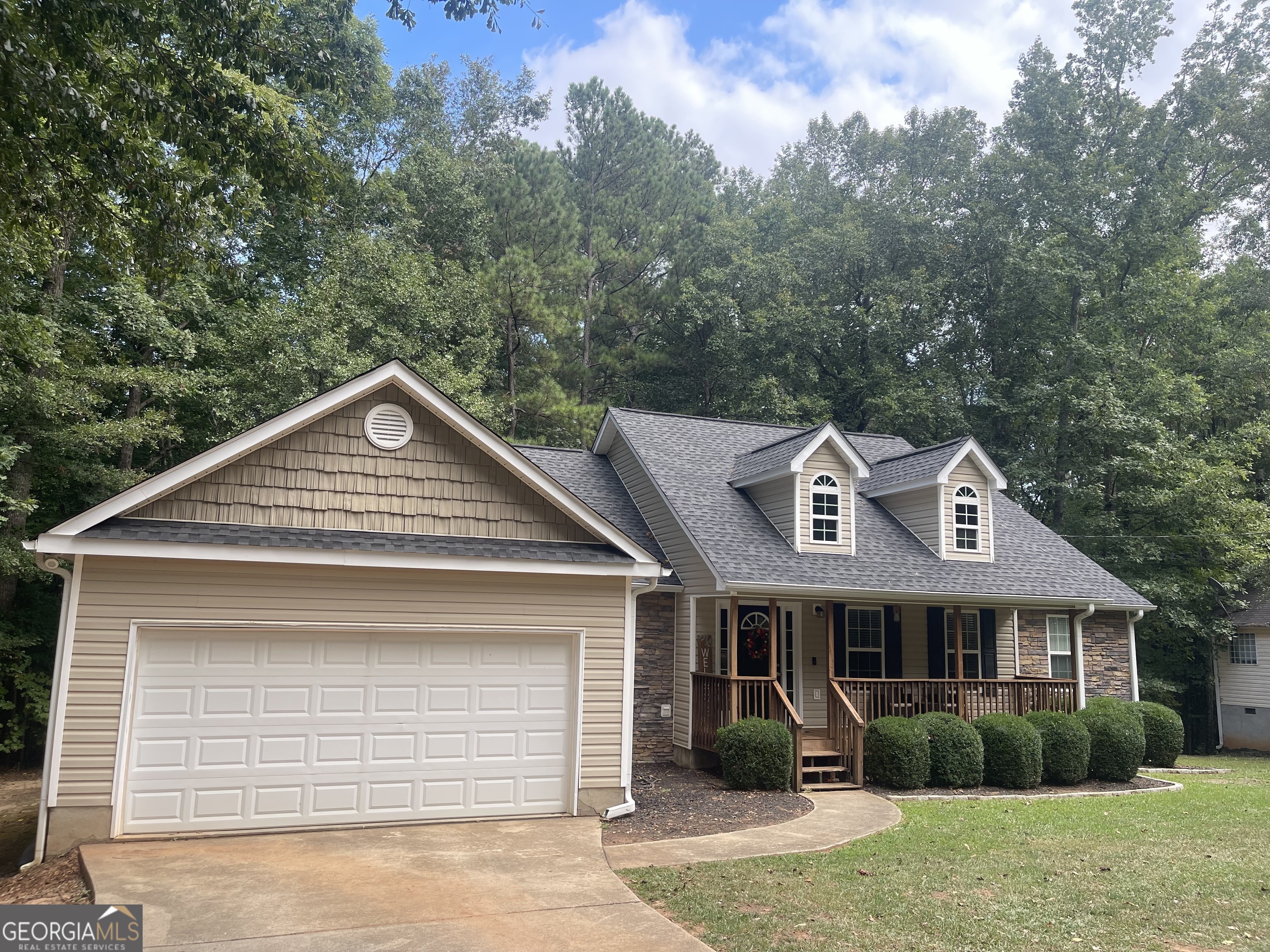 Wesley Dr, Jackson, GA 30233