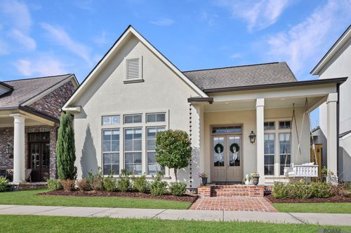 10849 Creek Ln, Baton Rouge, LA, 70810-7857 | Card Image