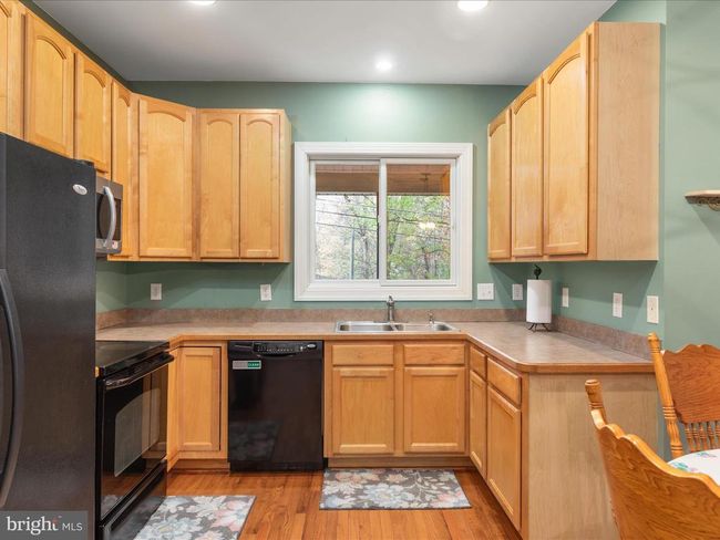 1304 Lakeview Dr, House other with 4 bedrooms, 3 bathrooms and null parking in CROSS JUNCTION VA | Image 13