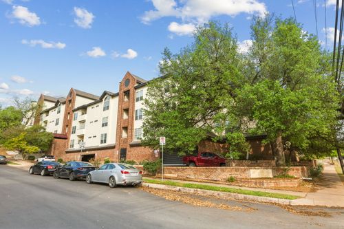a112-3001 Cedar Street, Austin, TX, 78705 | Card Image