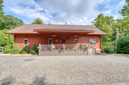 66 Huntington Cir, Murphy, NC, 28906-5782 | Card Image