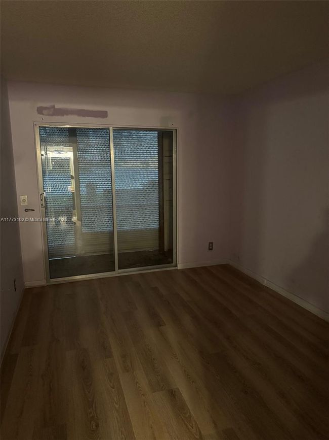 APT-105C - 1401 Sw 134 Th Way, Condo with 2 bedrooms, 2 bathrooms and null parking in Pembroke Pines FL | Image 7