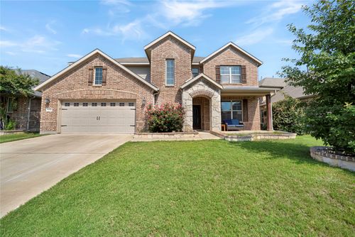 1056 Mesa Crest Dr, Haslet, TX, 76052-3395 | Card Image
