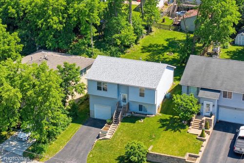 49 Marvin St, Fox Lake, IL, 60020-1401 | Card Image