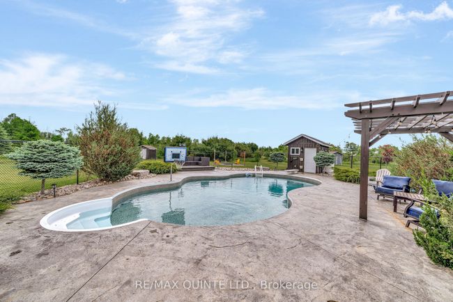 27 Charles Rd, House other with 4 bedrooms, 3 bathrooms and 8 parking in Tweed ON | Image 35