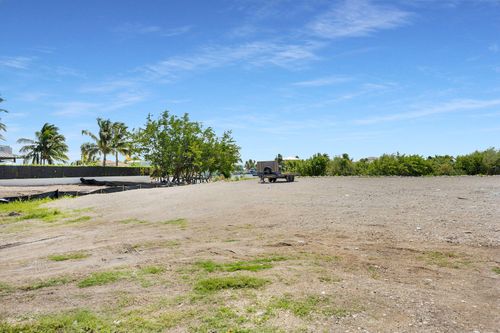 246 Pescayo Ave, Marathon, FL, 33050-4079 | Card Image