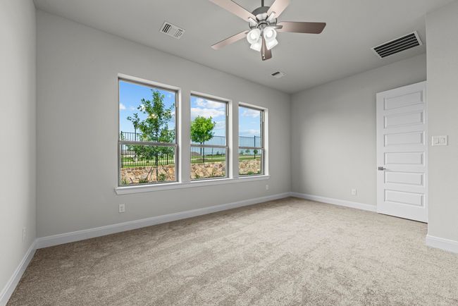 209 Vineyard Ln, House other with 4 bedrooms, 3 bathrooms and null parking in Midlothian TX | Image 7