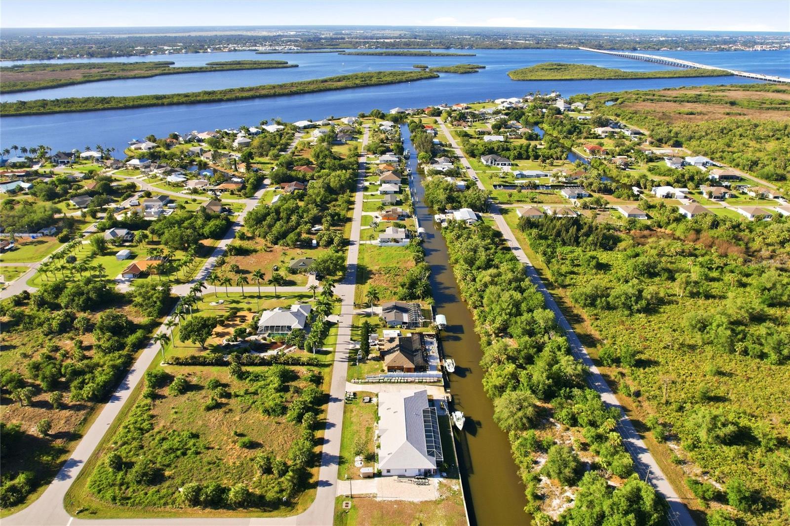 Land in PUNTA GORDA 4