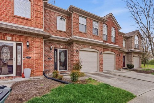 310 Broadleaf Ln, Lexington, KY, 40503-2987 | Card Image