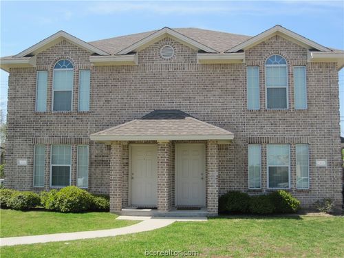 2324 Autumn Chase Loop, College Station, TX, 77840-5137 | Card Image