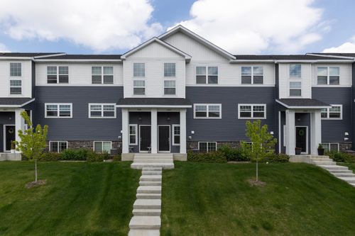 3159 Clover Ridge Drive, Chaska, MN, 55318 | Card Image