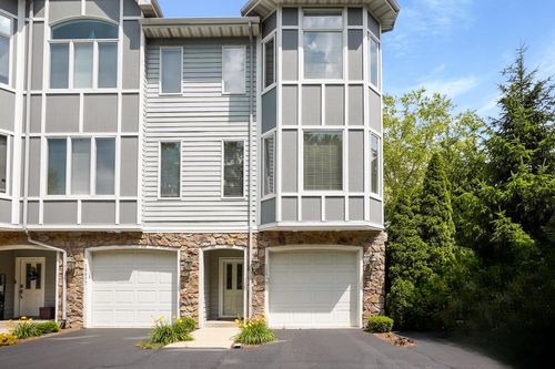 13979 Huseman St, Cedar Lake, IN, 46303-9055 | Card Image