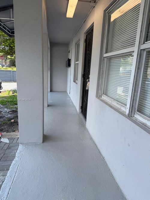 1-1810 Nw 34th St, Miami, FL, 33142-6031 | Card Image